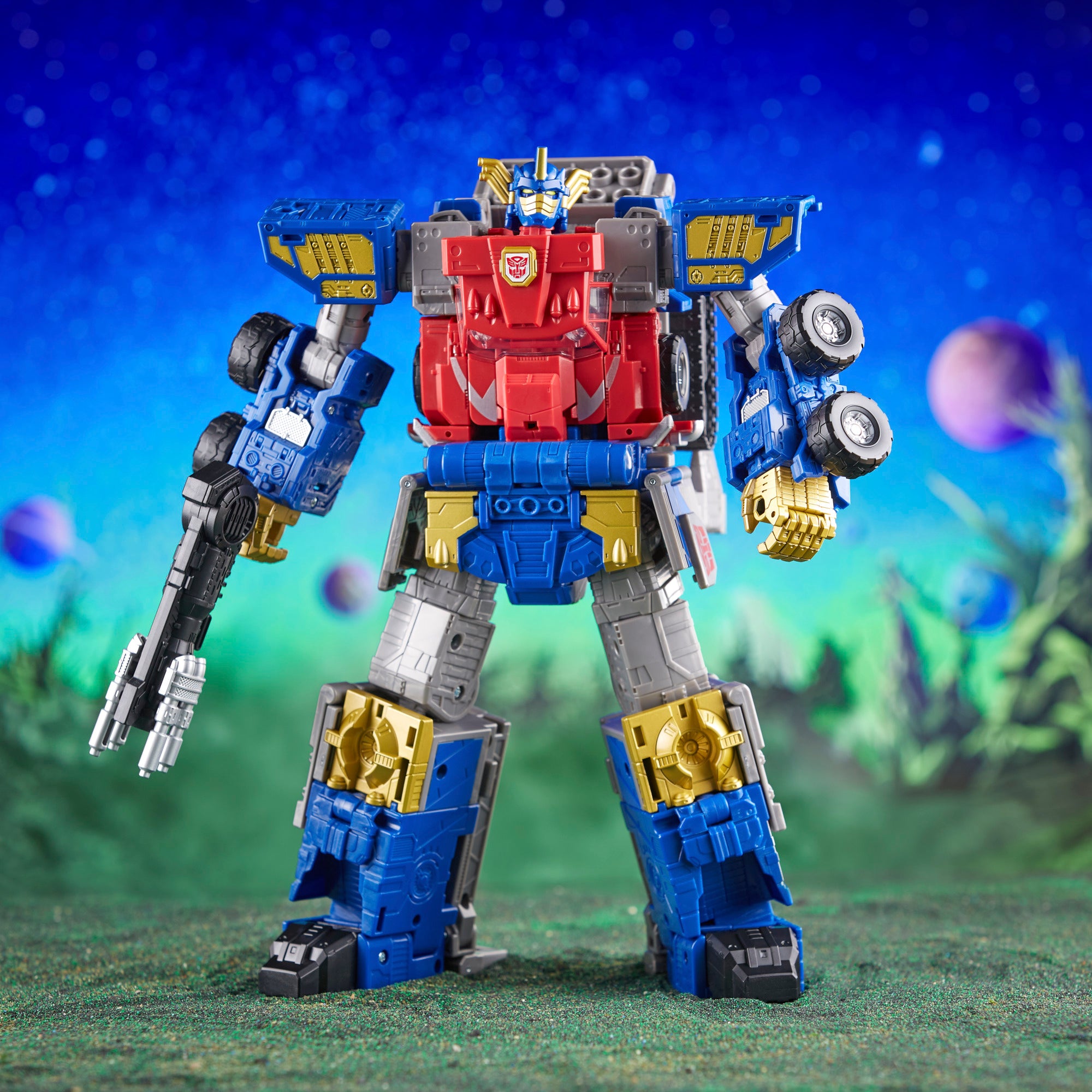 Armada Universe Optimus Prime Legacy Evolution Commander Figure — Front View Standing