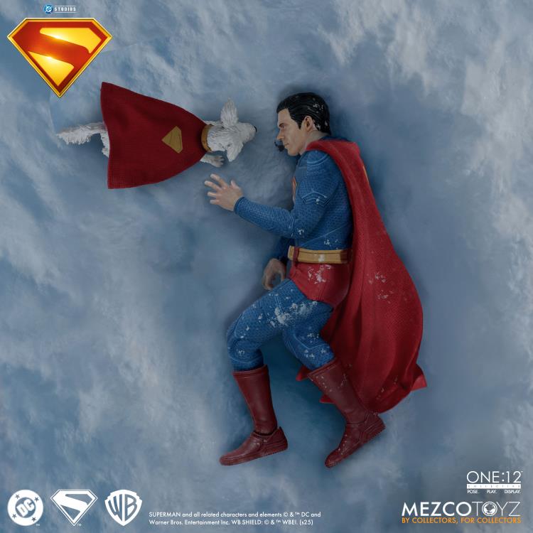 Superman 2025 One:12 Collective 1/12 Scale Figure — Flying Pose Side View with Krypto