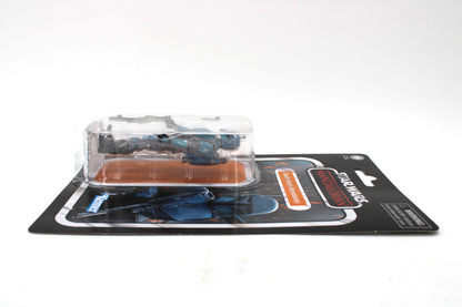 Death Watch Mandalorian Star Wars Vintage Collection VC219 — Side View Right
