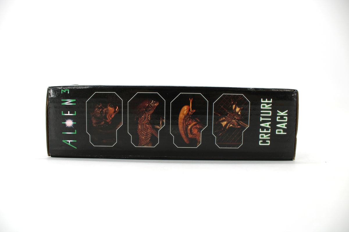 NECA Alien 3 Creature Pack 2019 — Box Spine with Four Creature Portrait Photos