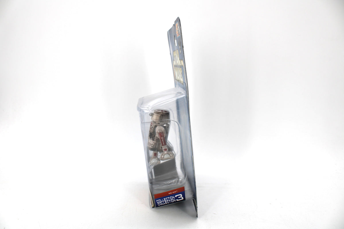 R5-D2 Star Wars Star Tours Collection 3 Carded Figure — Side View Right