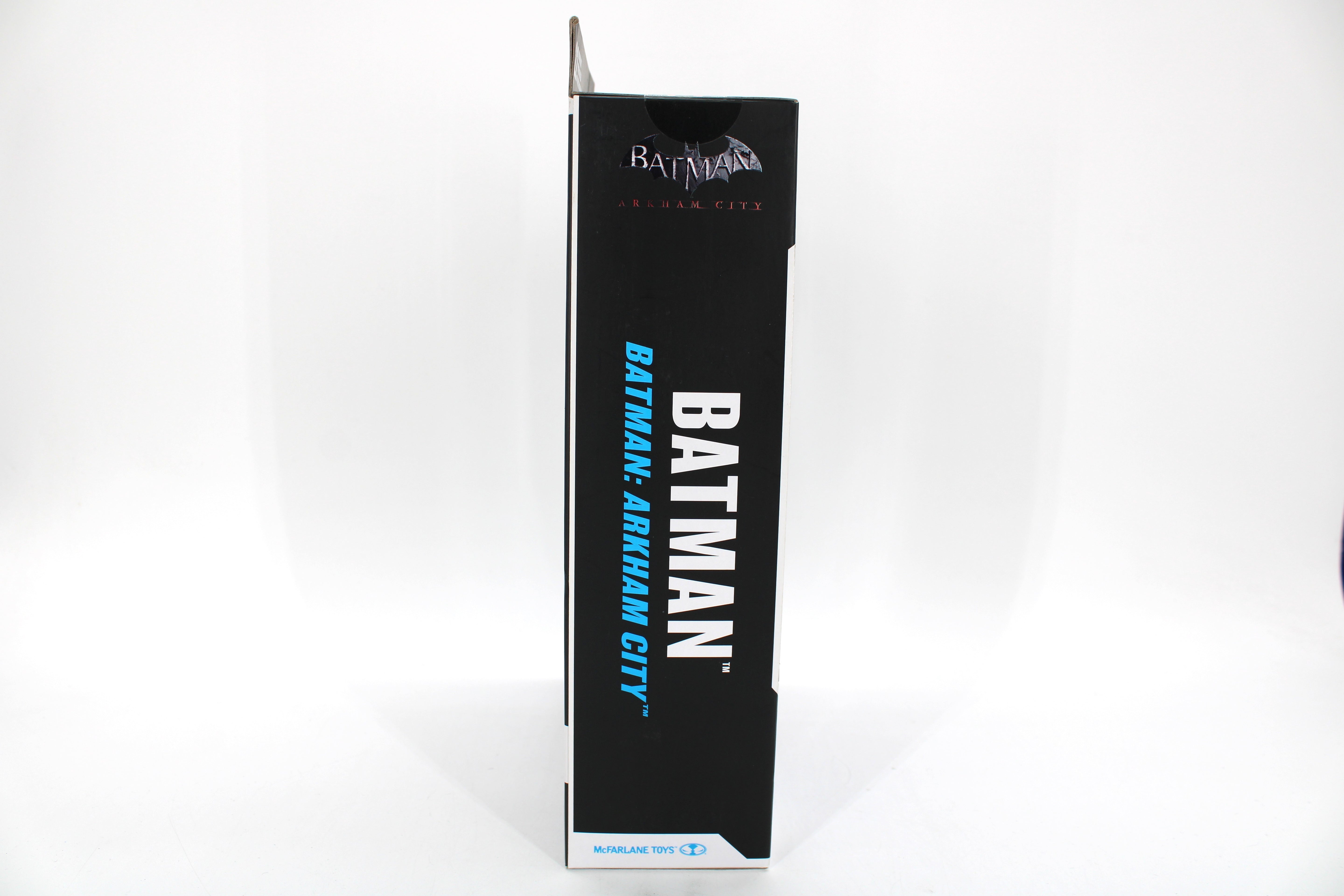 Batman Arkham City DC Multiverse Gold Label Black & White Figure — Box Side View Batman Arkham City Branding