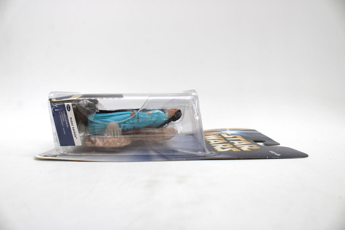 Padmé Amidala Lars' Homestead Star Wars Saga 2003 — Opposite Side View Showing Figure and Includes Label