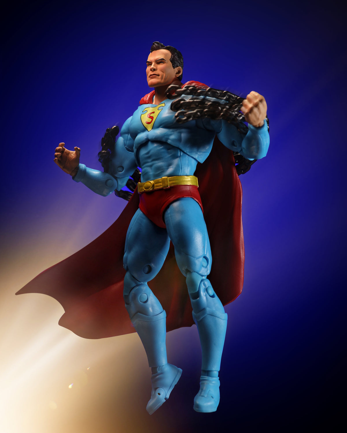 Superman Action Comics DC Multiverse 7-Inch Figure — Articulation Pose with Chain