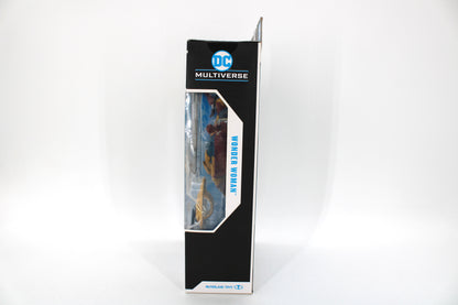 Wonder Woman DC Multiverse Gold Label Endless Winter Figure — Side View Showing Accessories Through Window