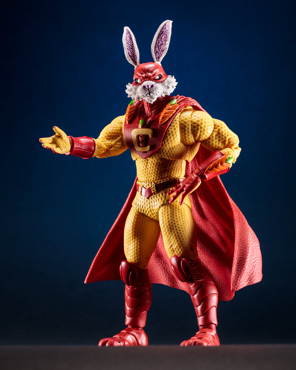 Captain Carrot DC Multiverse 7-Inch Figure — Side View Articulation Pose