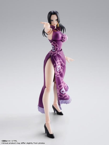 Boa Hancock Marineford S.H.Figuarts 6-Inch Figure — Articulation Pose Pointing