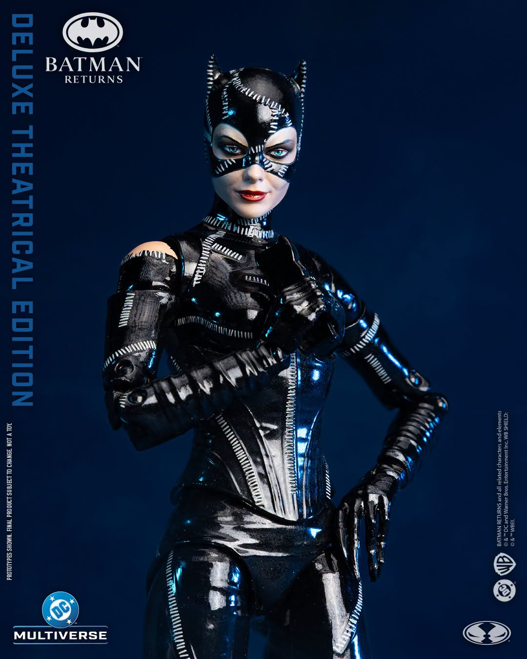 Catwoman Battle Damage DC Multiverse 7-Inch Deluxe Figure — Masked Head Sculpt Close-Up, Figure Detail