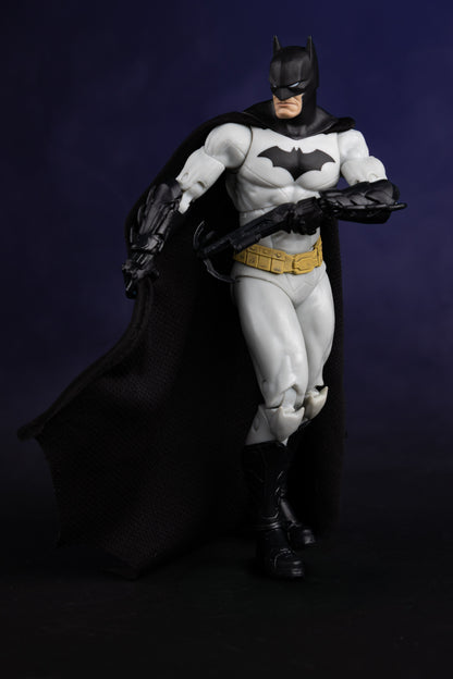 Batman New 52 DC Multiverse 7-Inch Figure — Side View Holding Grappling Gun