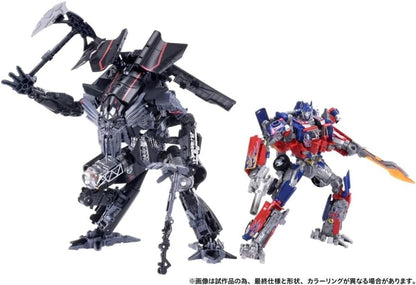 Jetfire Combine Dramatic Capture Series — Jetfire and Optimus Prime in separate robot modes, size comparison