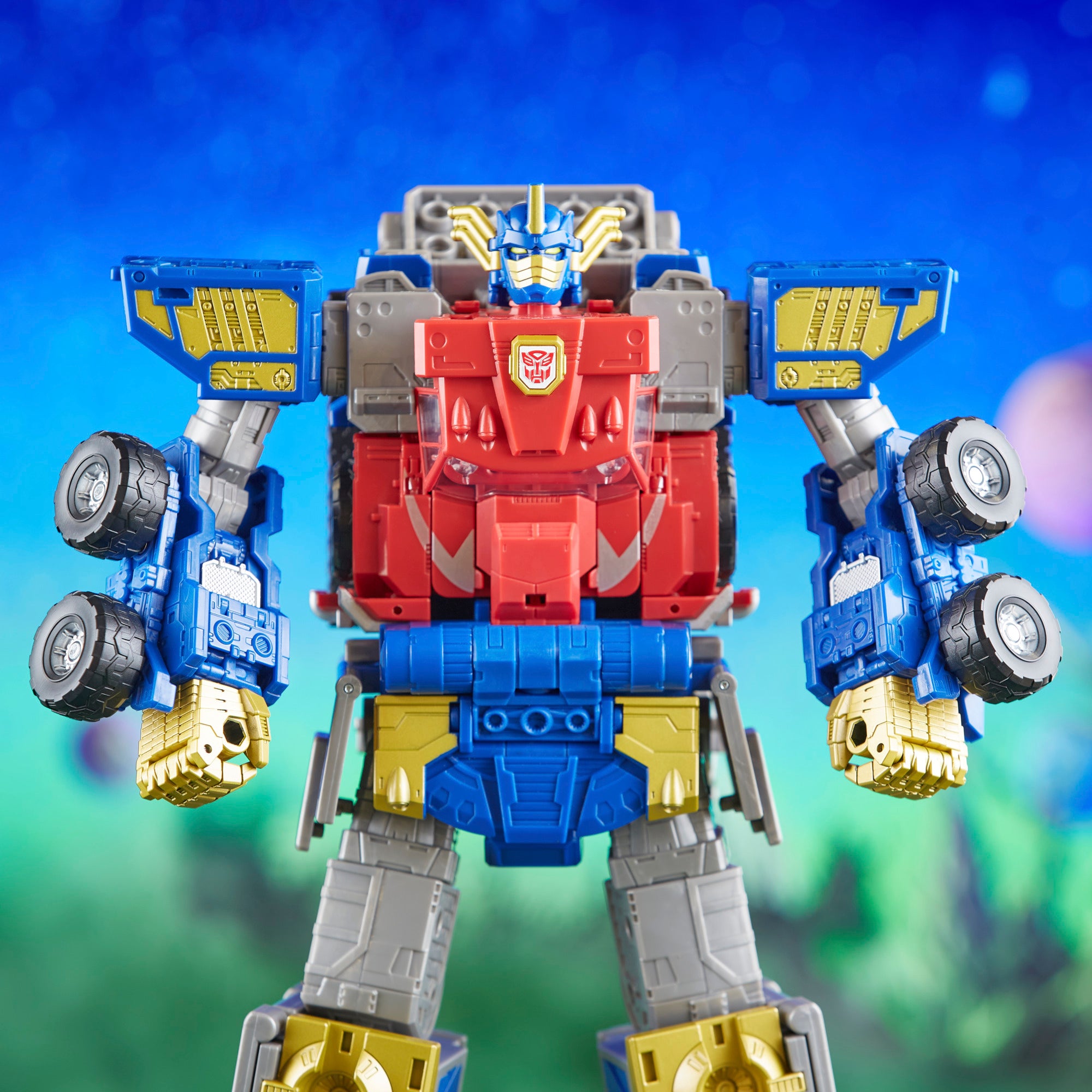 Armada Universe Optimus Prime Legacy Evolution Commander Figure — Figure Detail Chest and Arms Close-Up