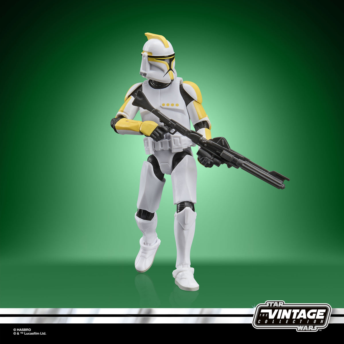 Clone Trooper Commander Vintage Collection 3.75-Inch Figure — Figure Detail Side Angle