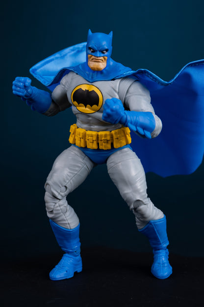 Batman Dark Knight Returns DC Multiverse 7-Inch Figure — Combat Ready Dual Fists Pose