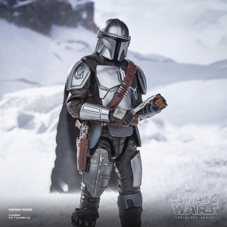 Mandalorian Black Series 6-Inch Deluxe — Figure Detail Showing Beskar Armor and Gauntlet
