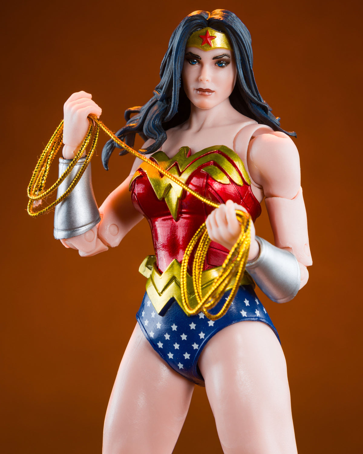 Wonder Woman Classic DC Multiverse 7-Inch Figure — Head and Costume Detail Close-Up