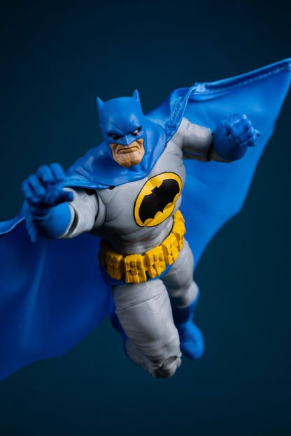 Batman Dark Knight Returns DC Multiverse 7-Inch Figure — Low Angle Cape Detail