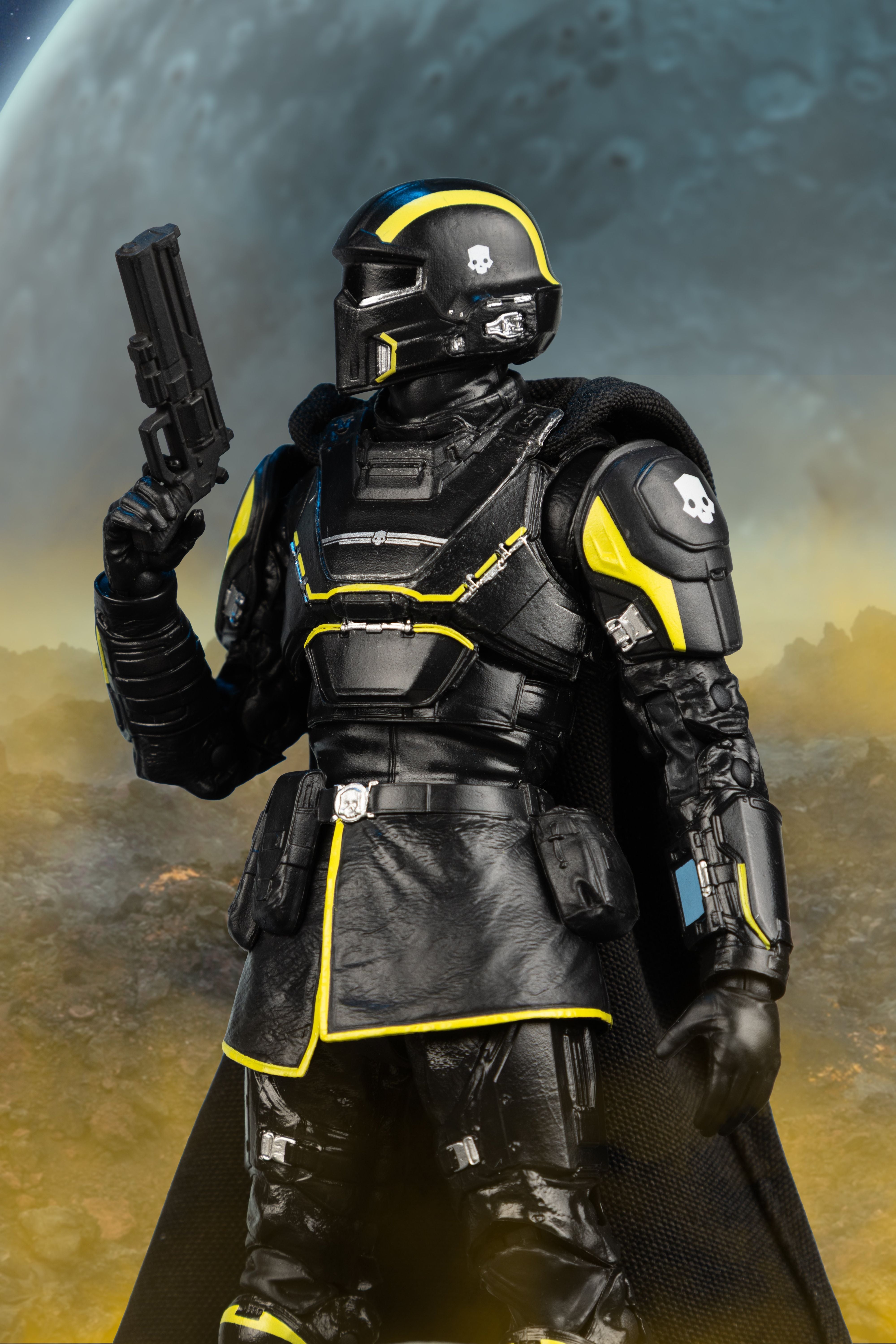 B-01 Tactical Helldiver McFarlane Elite Edition 7-Inch Figure — Figure Detail Close-Up Showing Armor Paint and P-4 Senator