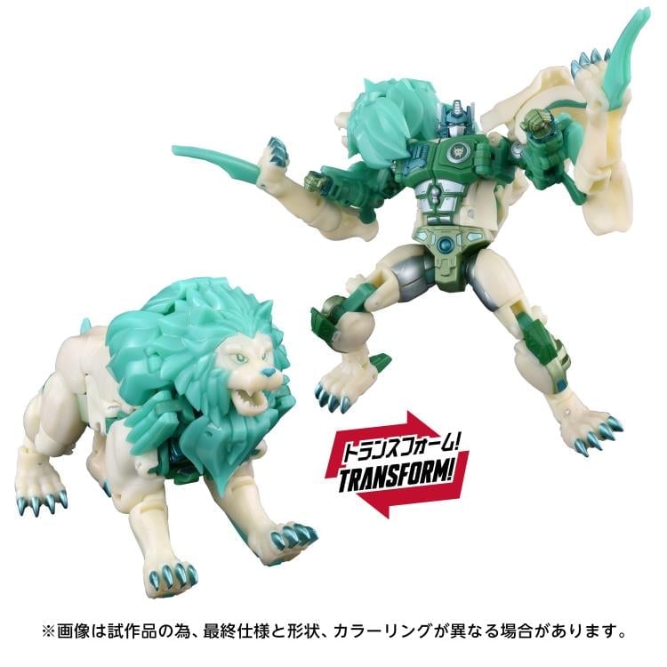 Green Lio Convoy New Legends NL-01 Figure — Lion Mode and Robot Mode Transform Comparison