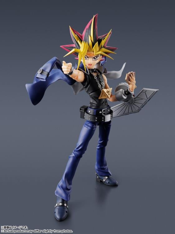 Yami Yugi S.H.Figuarts 6-Inch Figure — Dynamic Dueling Pose with Millennium Puzzle Detail