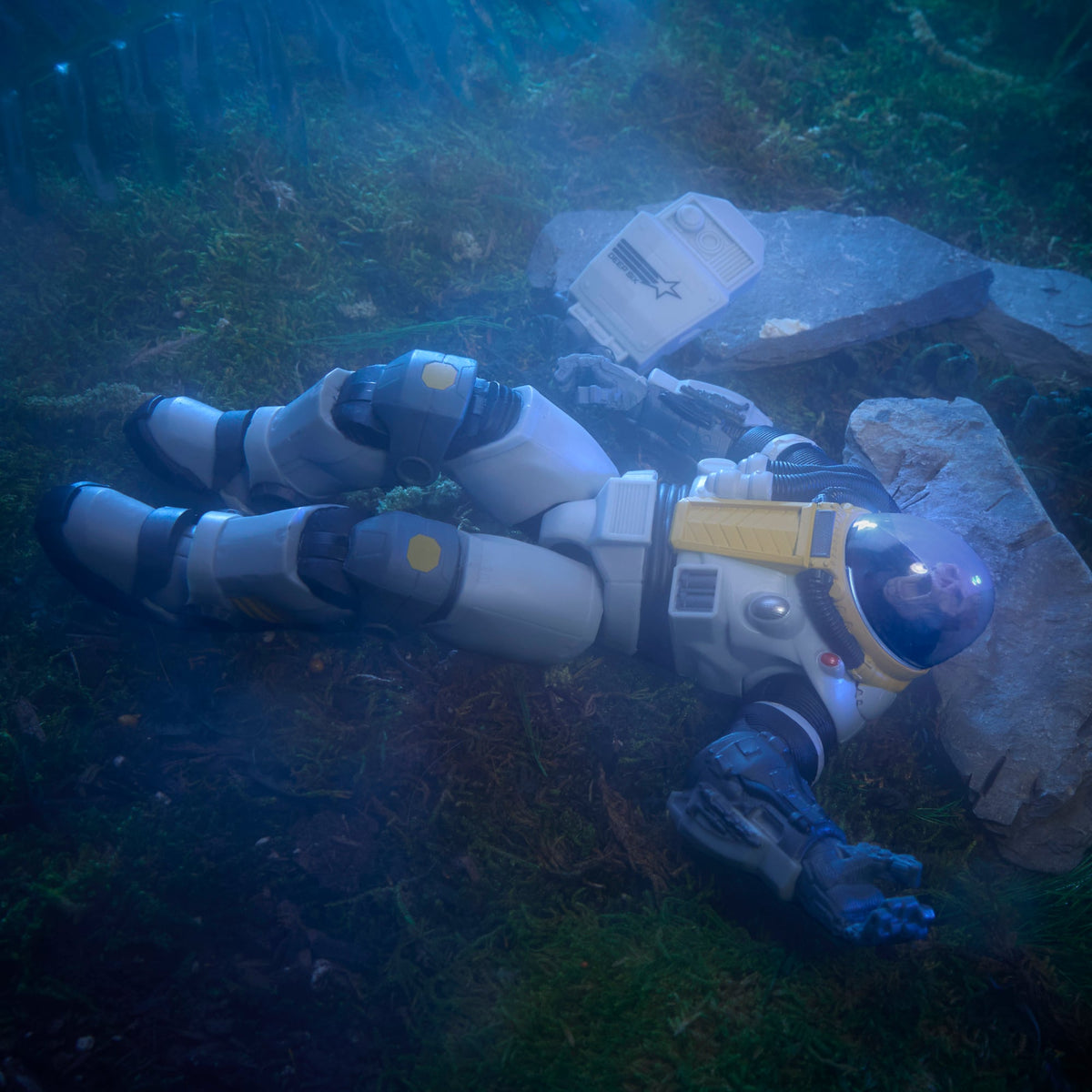 Deep Six G.I. Joe Classified Series 6-Inch Figure — Out of Box Posed on Seabed with Backpack Separated