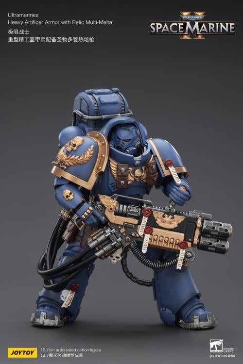 Ultramarines Heavy Artificer Armor Space Marine 2 JoyToy 1/18 Figure — Low Crouch Articulation Pose