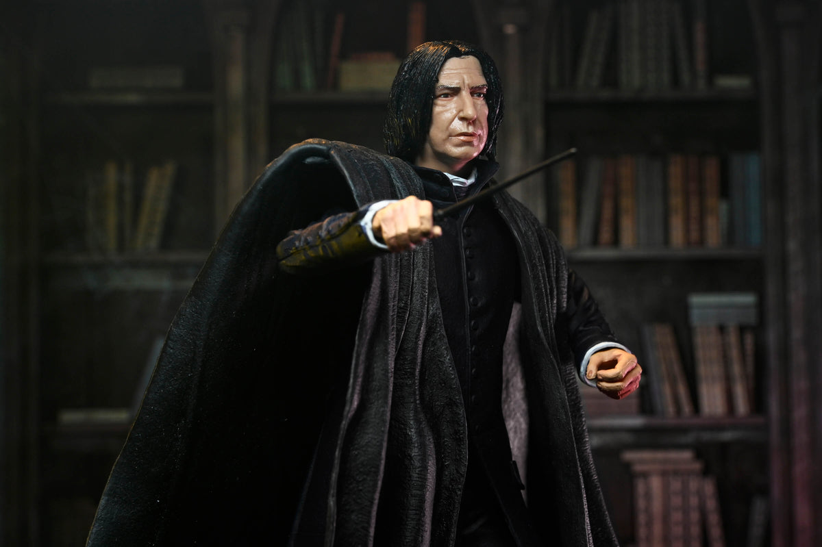 Professor Snape Harry Potter Legacy Collection 7-Inch Figure — Wand Hand Close-Up Articulation Pose