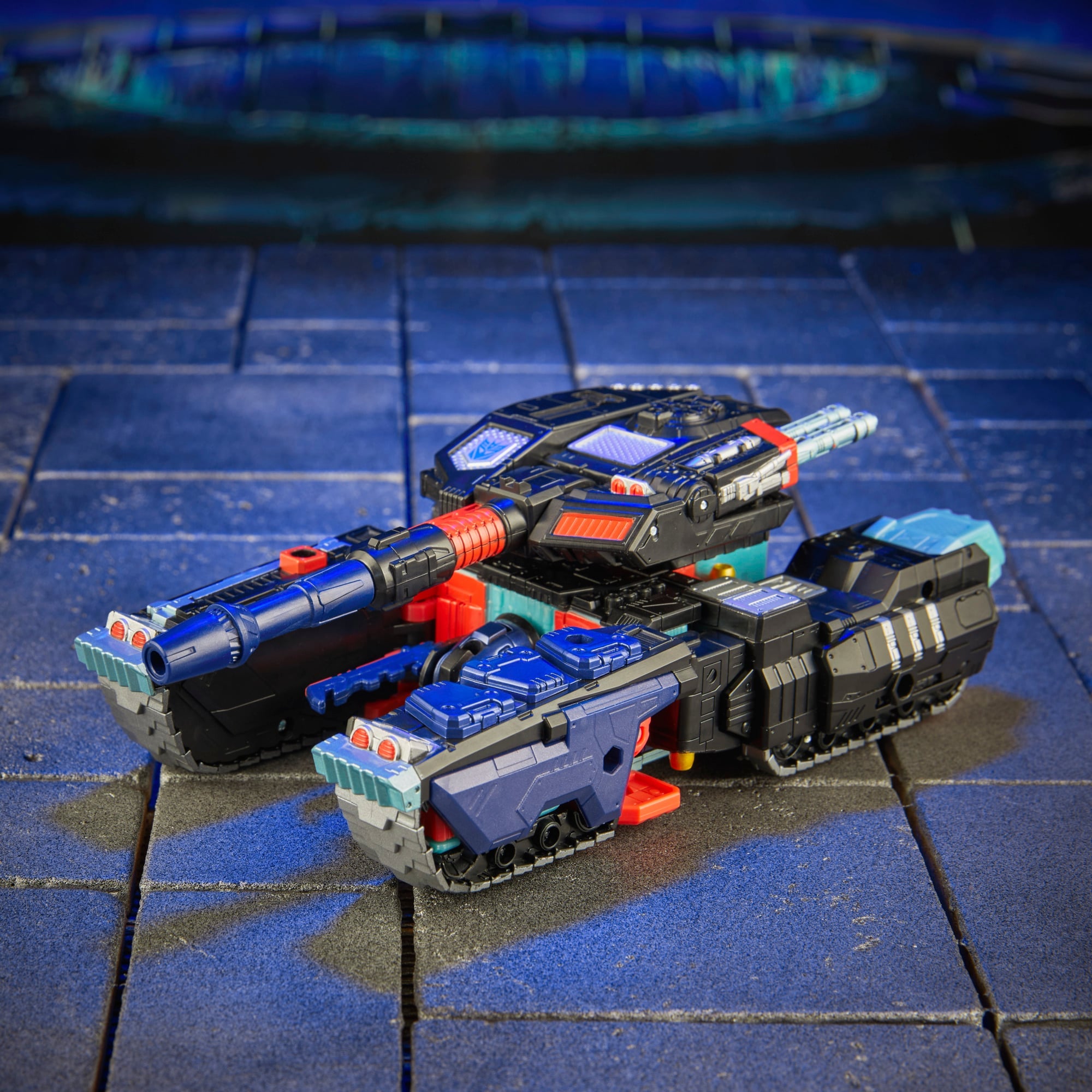 Megazarak Age of the Primes Leader Class — Tank Mode Top-Down View