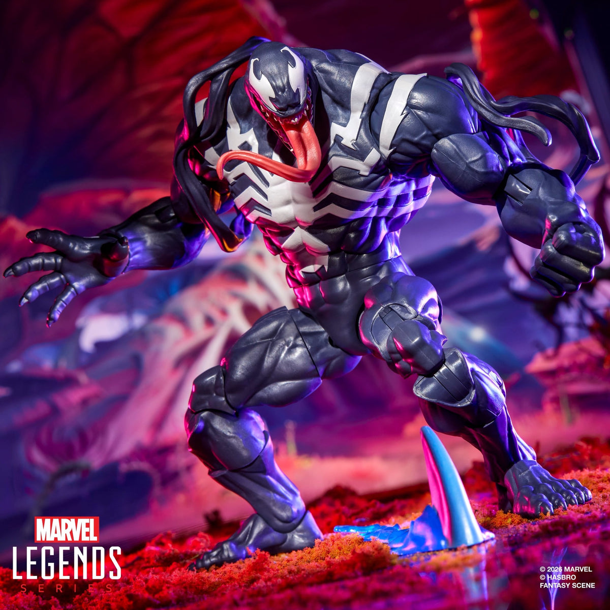 Venom Marvel Legends 6-Inch Figure — Crouching Pose with Jeff Fin Wake Effect Accessory