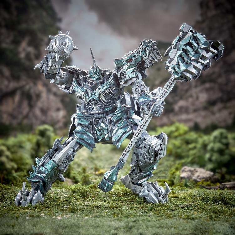 Grimlock Studio Series Titan Class Figure — Wide Stance Dual Weapon Display