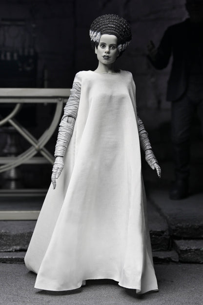 Bride of Frankenstein Universal Monsters 7-Inch 2-Pack — Bride Figure Front View Standalone