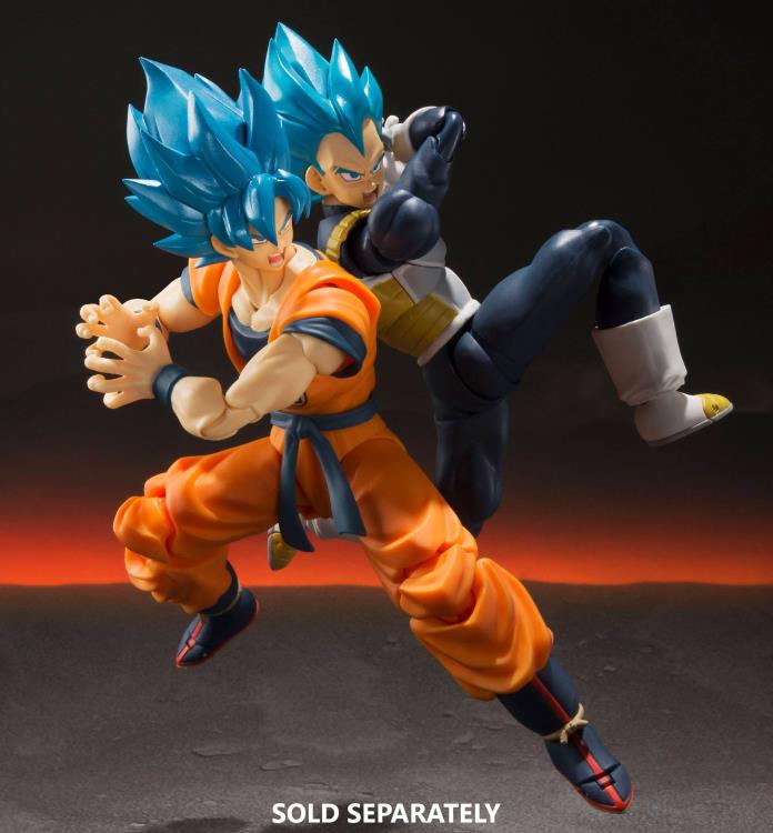 Goku S.H.Figuarts 5.5-Inch Figure — Goku and Vegeta Sold Separately Scene