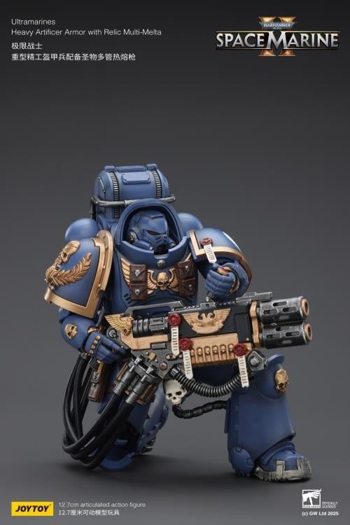 Ultramarines Heavy Artificer Armor Space Marine 2 JoyToy 1/18 Figure — Kneeling Combat Articulation Pose