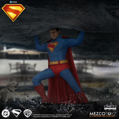 Superman 2025 One:12 Collective 1/12 Scale Figure — Strength Pose Lifting with Krypto