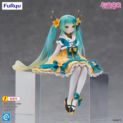 Hatsune Miku 2025 Chinese New Year Noodle Stopper Figure — Three-Quarter Rear Angle Showing Full Outfit