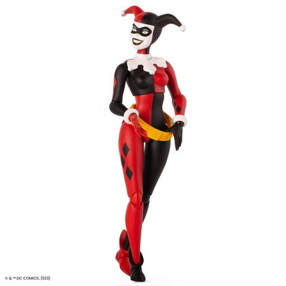 Harley Quinn Batman Animated Series 1/6 Scale Figure — Side Walk Pose with Yellow Belt