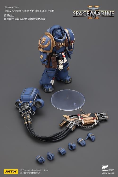 Ultramarines Heavy Artificer Armor Space Marine 2 JoyToy 1/18 — Three-Figure Lineup Front View with Wave Companions