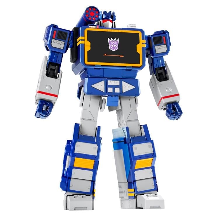Soundwave Transformers Flagship Series Robot — Front View Slight Left Angle