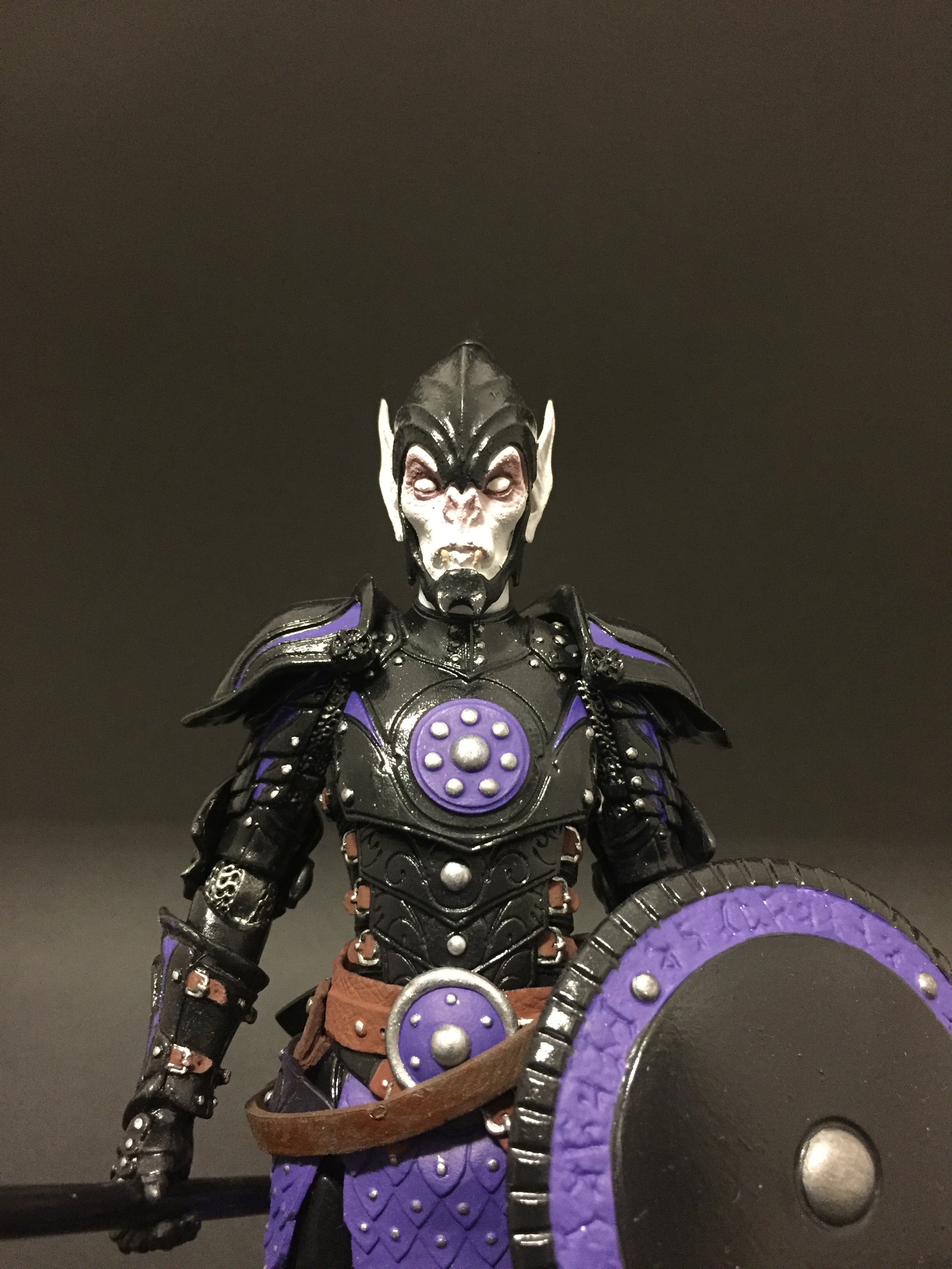 Mythic Legions: Illthyia's Brood - Vampire Knight