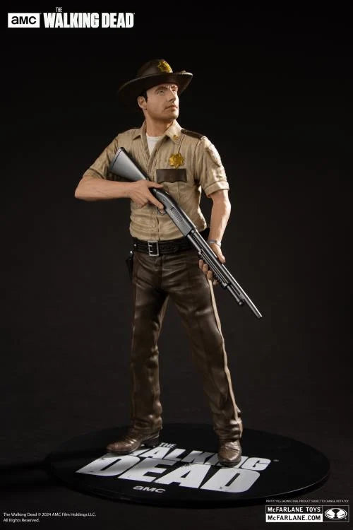 The Walking Dead (TV Series) Rick Grimes 1/8 Scale Posed Figure