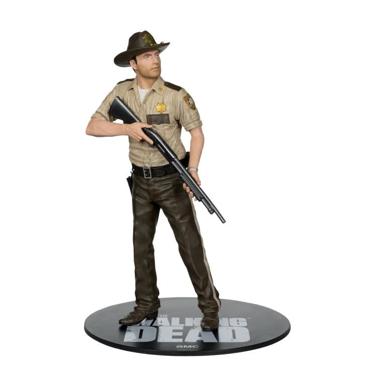 The Walking Dead (TV Series) Rick Grimes 1/8 Scale Posed Figure
