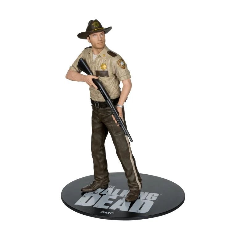 The Walking Dead (TV Series) Rick Grimes 1/8 Scale Posed Figure