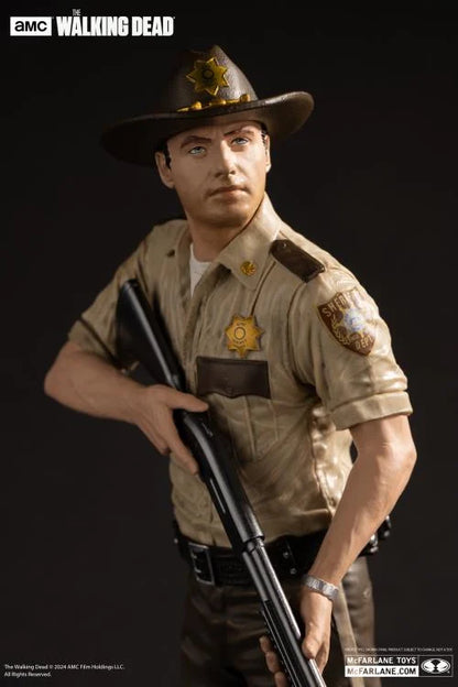 The Walking Dead (TV Series) Rick Grimes 1/8 Scale Posed Figure
