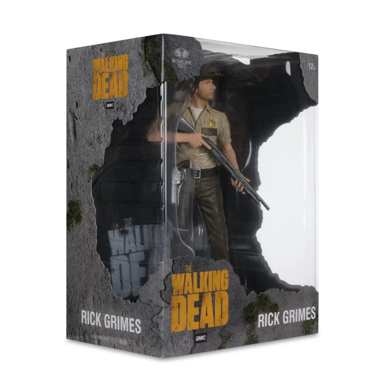 The Walking Dead (TV Series) Rick Grimes 1/8 Scale Posed Figure