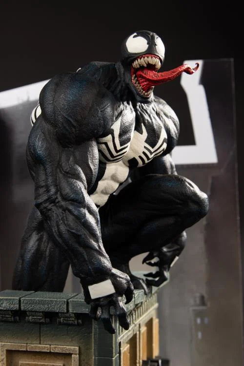 Venom (Venom #5) Marvel Comics 1/6 Scale Figure