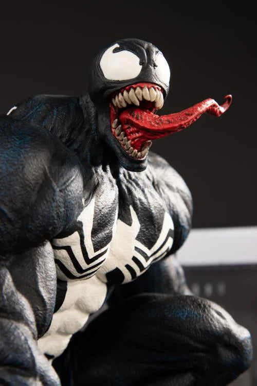 Venom (Venom #5) Marvel Comics 1/6 Scale Figure