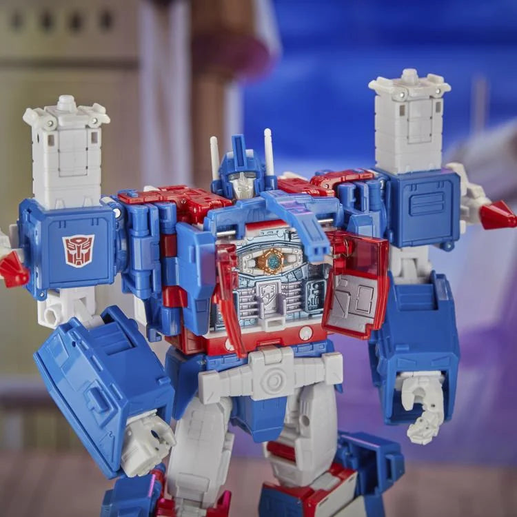 Ultra Magnus The Transformers: The Movie Studio Series 86-21 Commander Class Action Figure