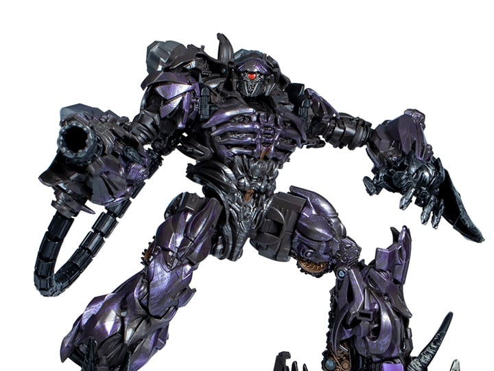 Shockwave Transformers: Dark of the Moon Studio Series Leader Class Action Figure
