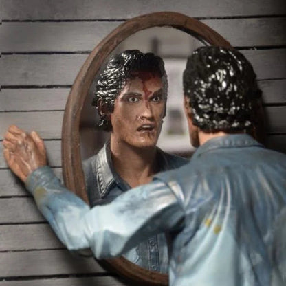 Evil Dead 2 NECA Ultimate Ash Figure