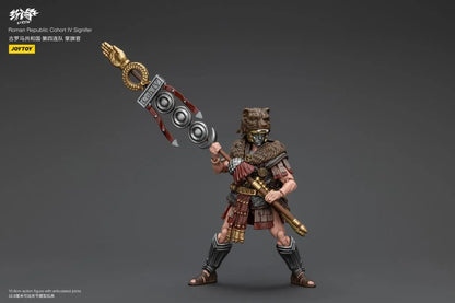 Cohort IV Signifer Strife Roman Republic 1/18 Scale Action Figure