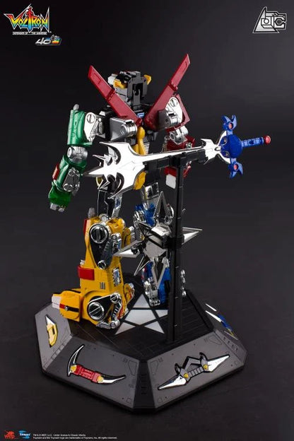 Voltron: Defender of the Universe 40th Anniversary Voltron Collector's Set